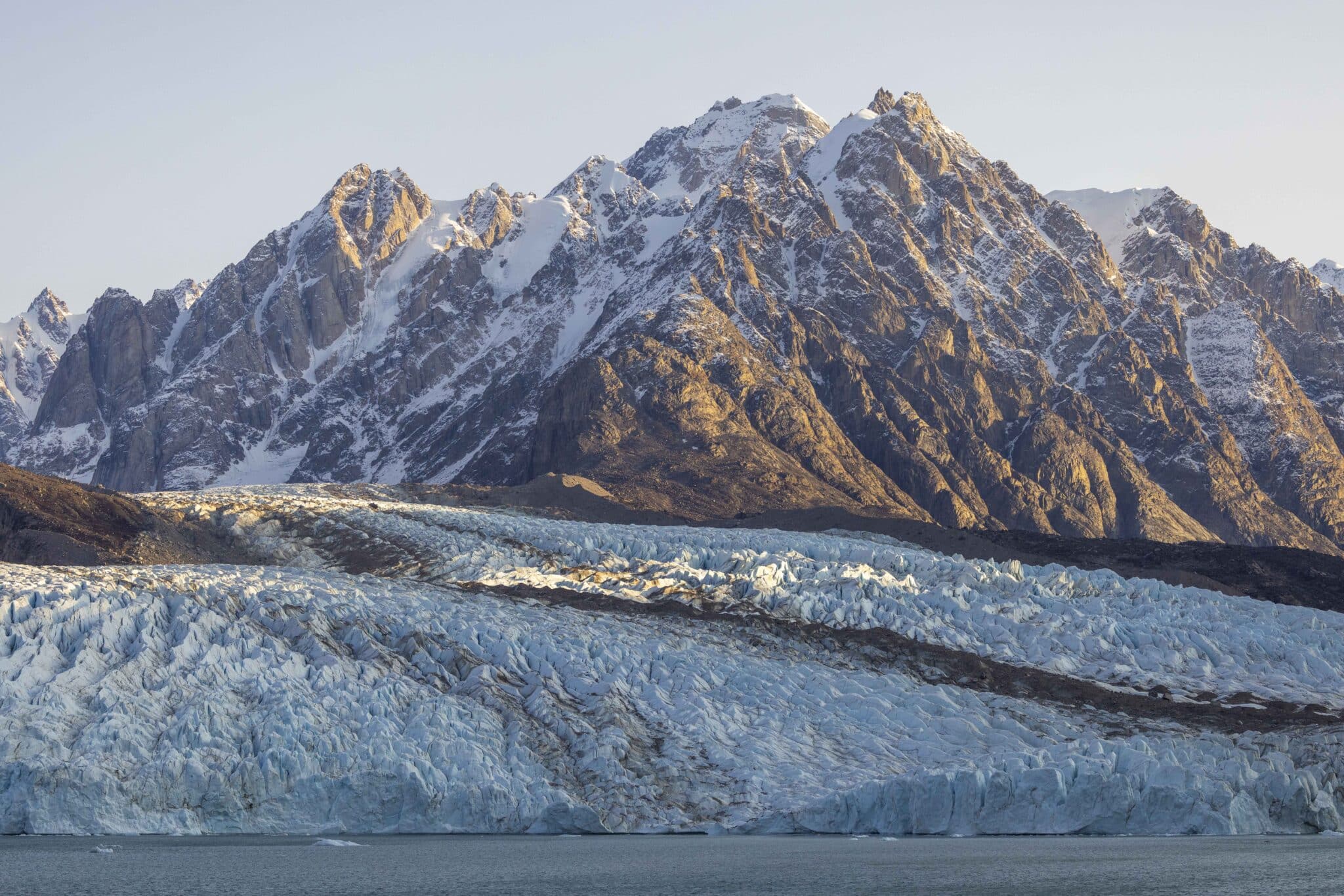 svalbard island tours